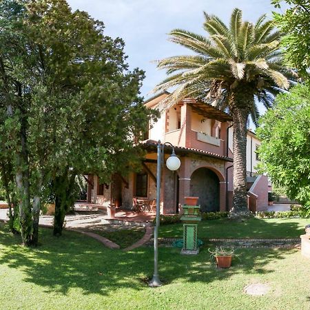 Agriturismo Villa Isa 福洛尼卡 外观 照片