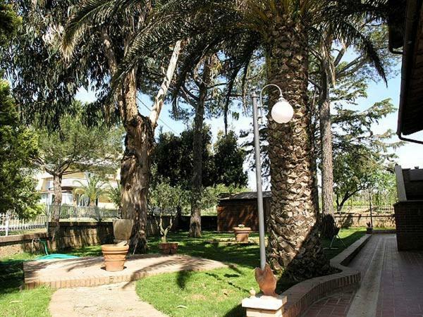 Agriturismo Villa Isa 福洛尼卡 外观 照片